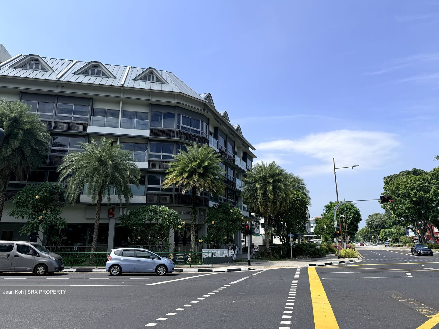 Siglap V (D15), Retail #564690521